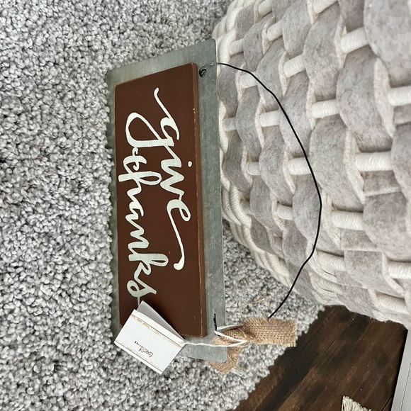 GIVE THANKS Metal & Wood Thanksgiving Hanging Sign 10x5” Decor Rustic NWT - Picture 3 of 8